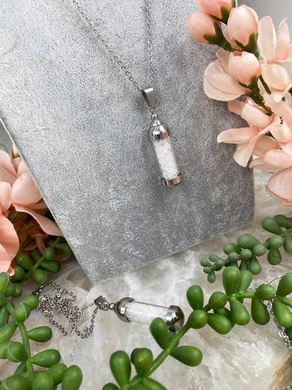 apophyllite-pendant-necklace