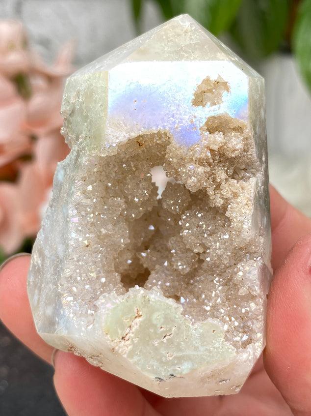 aura-morocco-quartz-point