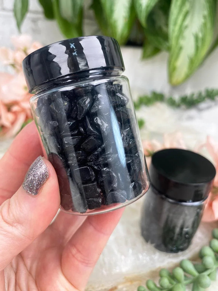 black-tourmaline-chips