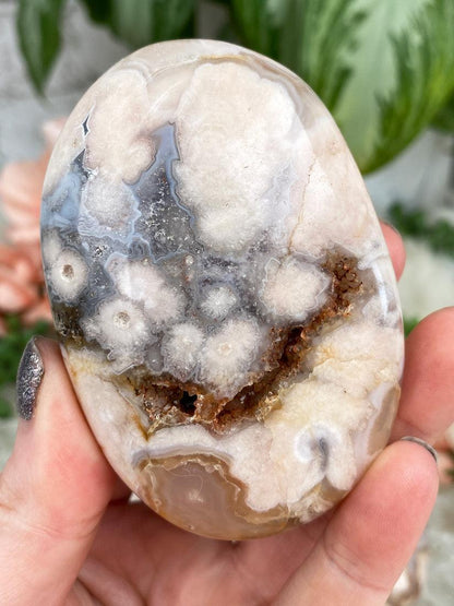 blue-flower-agate-with-quartz