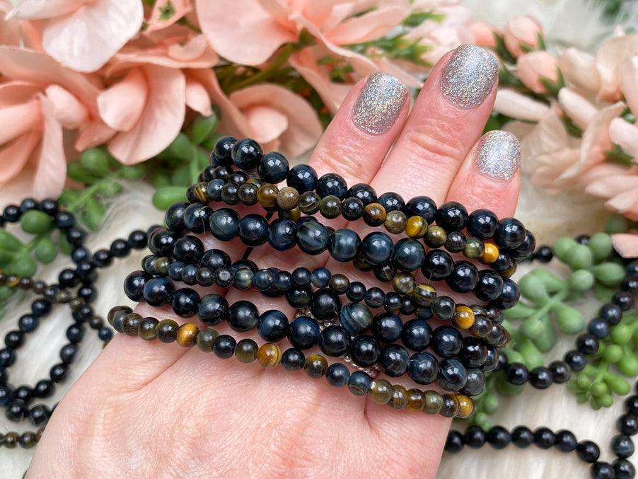 blue-tiger-eye-bracelet