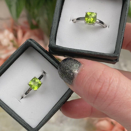 Faceted-Green-Peridot-Crystal-Ring-Sterling-Silver-Band-Video