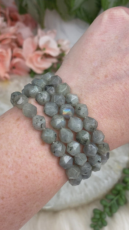 Diamond-Faceted-Labradorite-Bracelet-Video