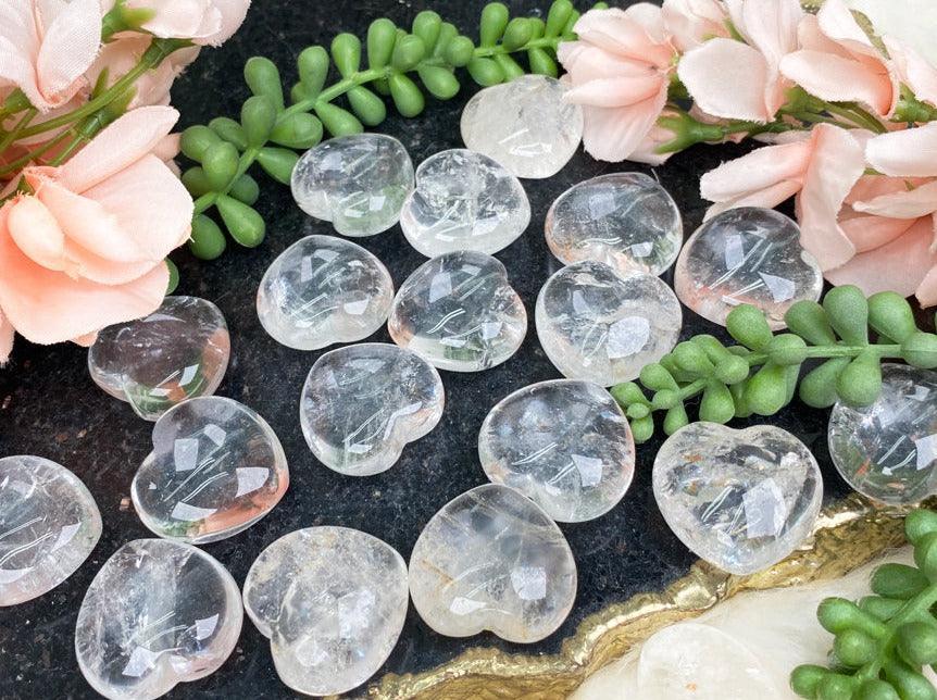    quartz-pocket-heart-crystals