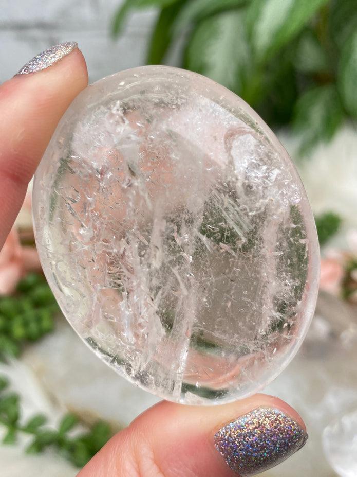clear-quartz-palm-stone