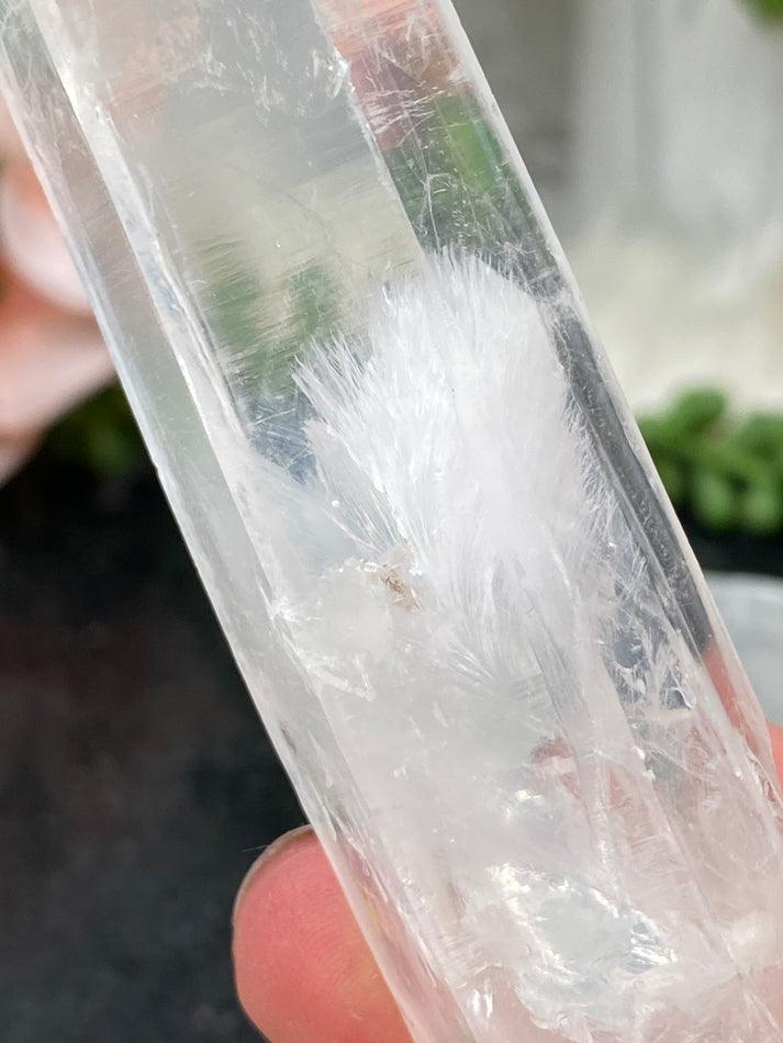 colombian-blue-smoke-quartz-close-up