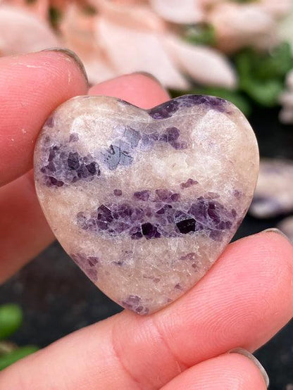 dark-purple-fluorite-pink-heart