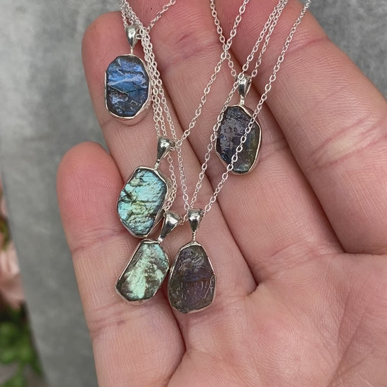 sterling-silver-labradorite-necklaces