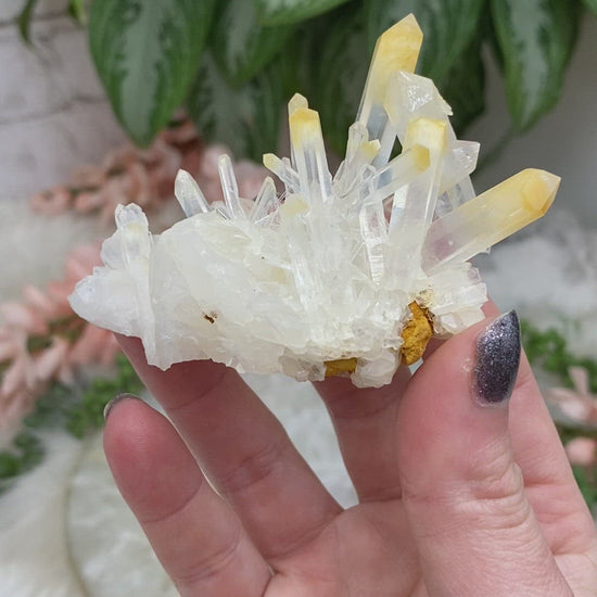 Colombia-Mango-Quartz-Crystal-Clusters-Video