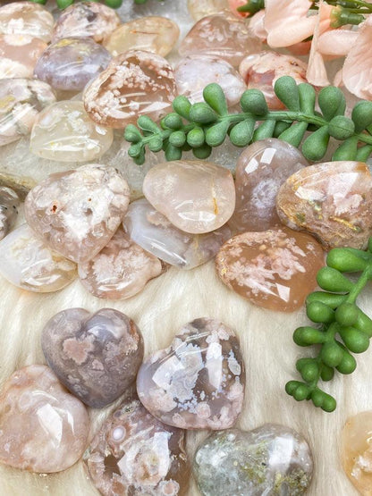 flower-agate-heart-stones