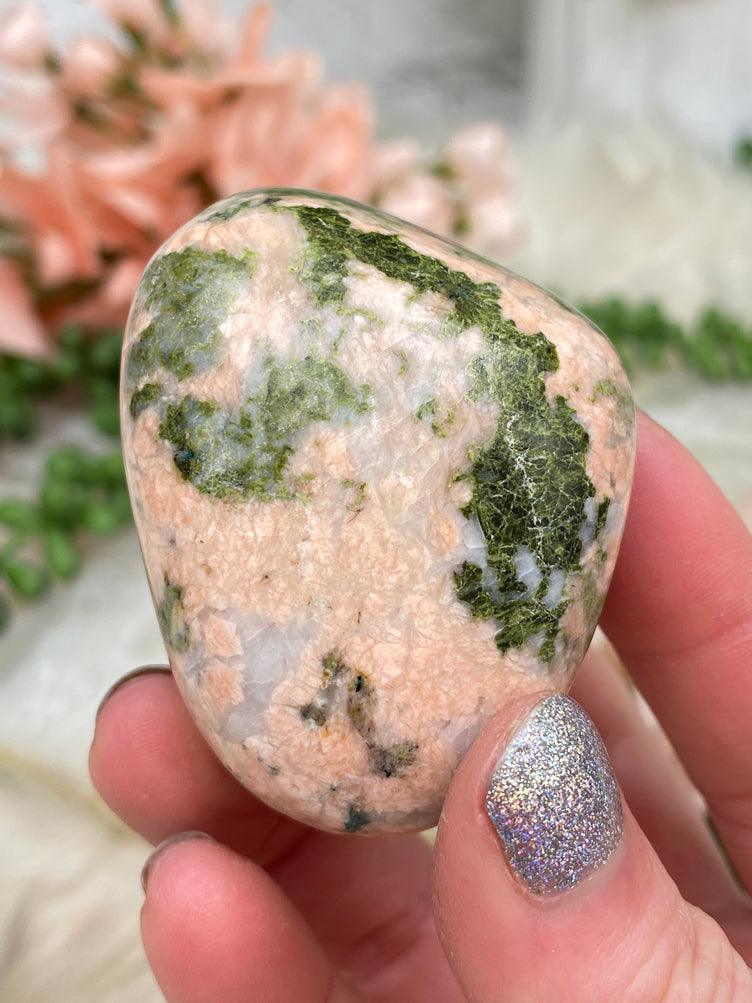 green-pink-unakite-jasper-gallet