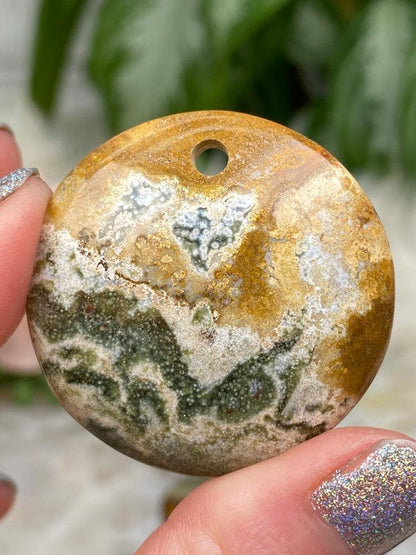 green-yellow-ocean-jasper-pendant