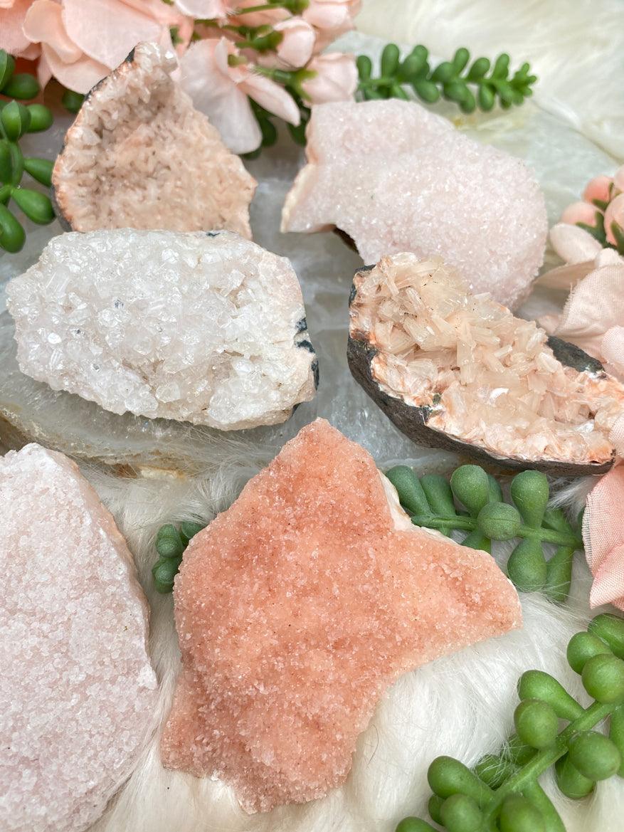 heulandite-stilbite-clusters