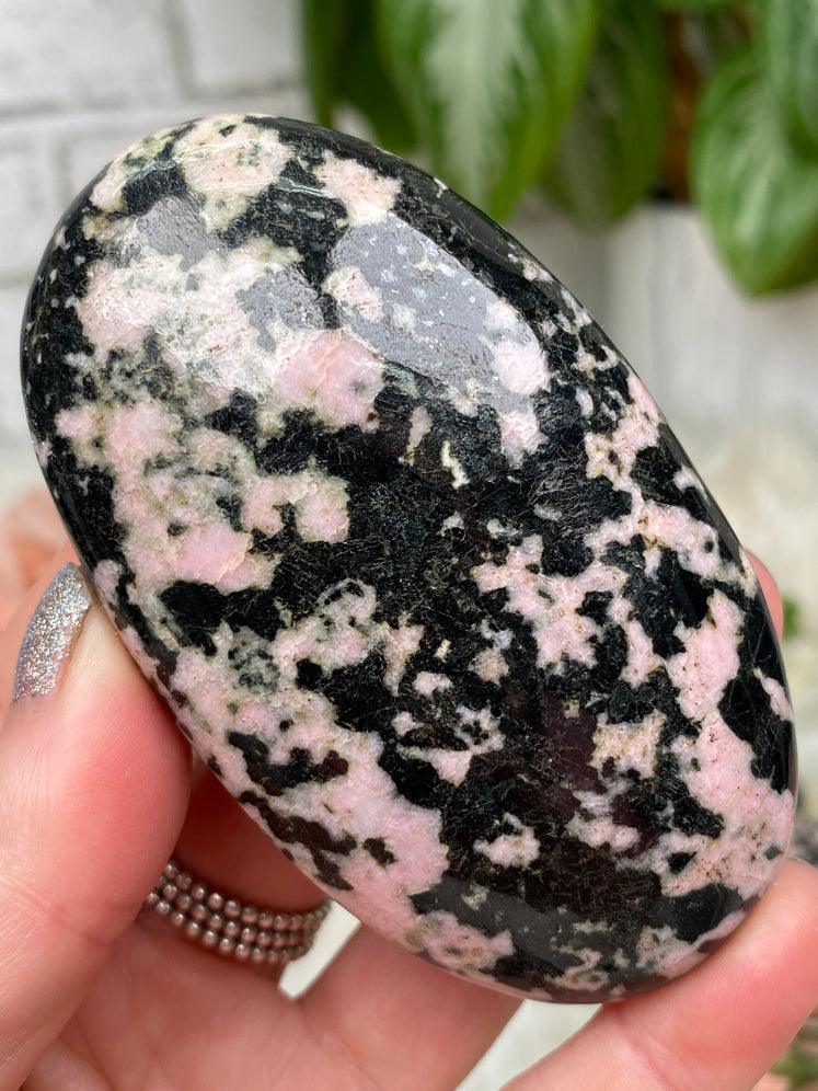jasmine-jasper-palm-stone