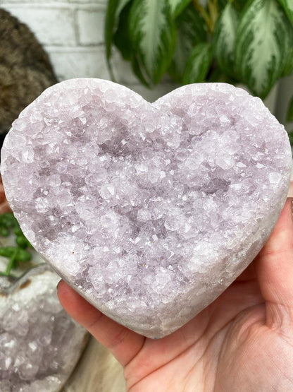 lavender-amethyst-cluster-heart-pink-back