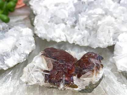mexico-blade-calcite-with-hematite