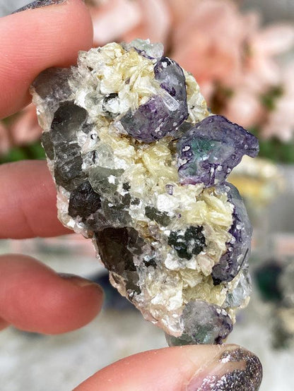 namibia-yellow-mica-with-fluorite