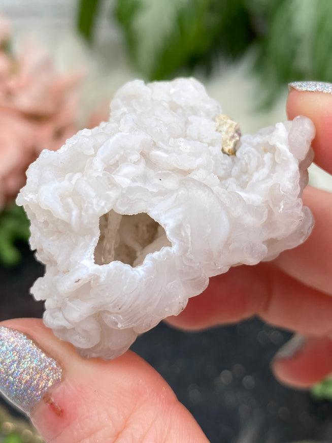 open-chalcedony-rose