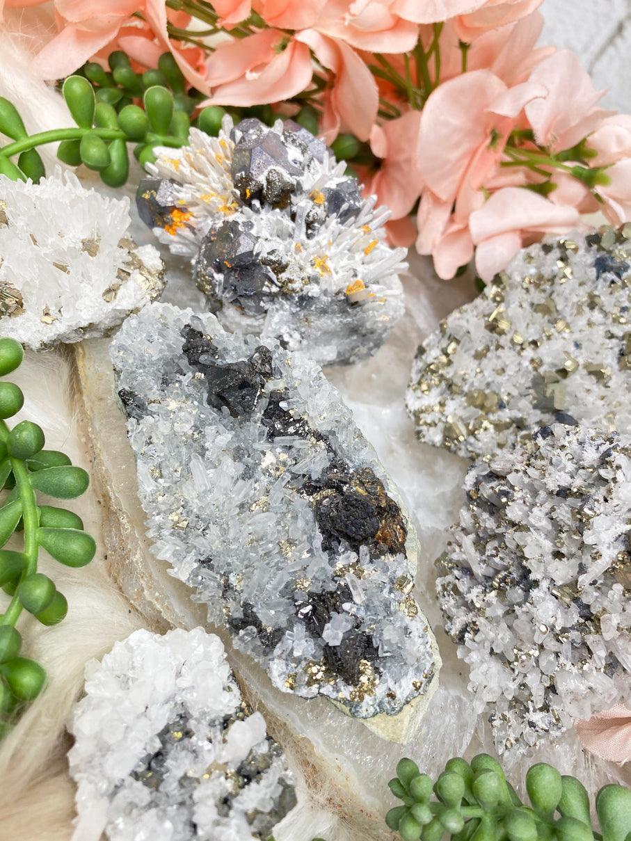 peruvian-quartz-sphalerite-pyrite