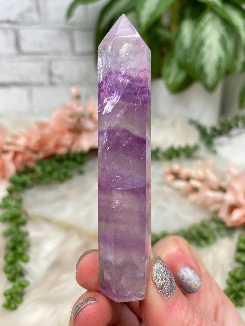 purple-banded-fluorite-point