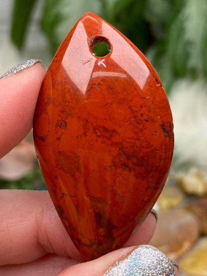 red-jasper-pendant