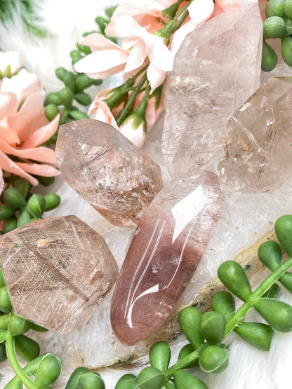 rutilated-quartz-points-and-lens