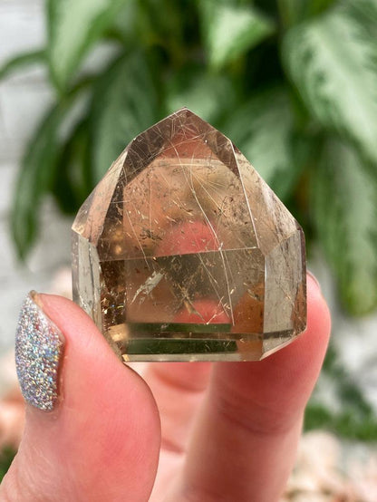 rutilated-smoky-quartz-point