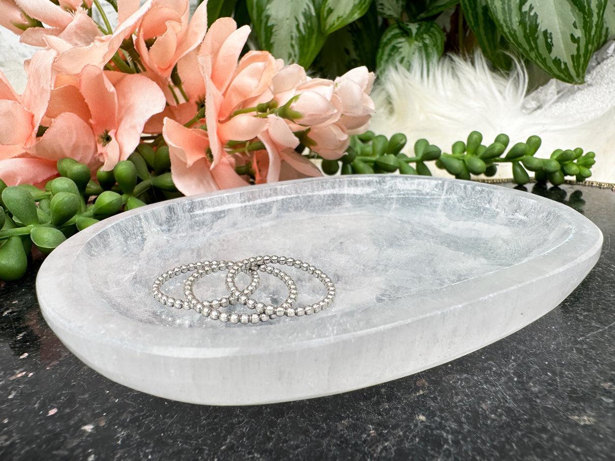    shallow-selenite-oval-dish