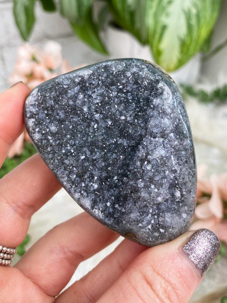 small-dark-gray-amethyst-cluster