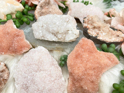 small-pink-heulandite-stilbite-crystals