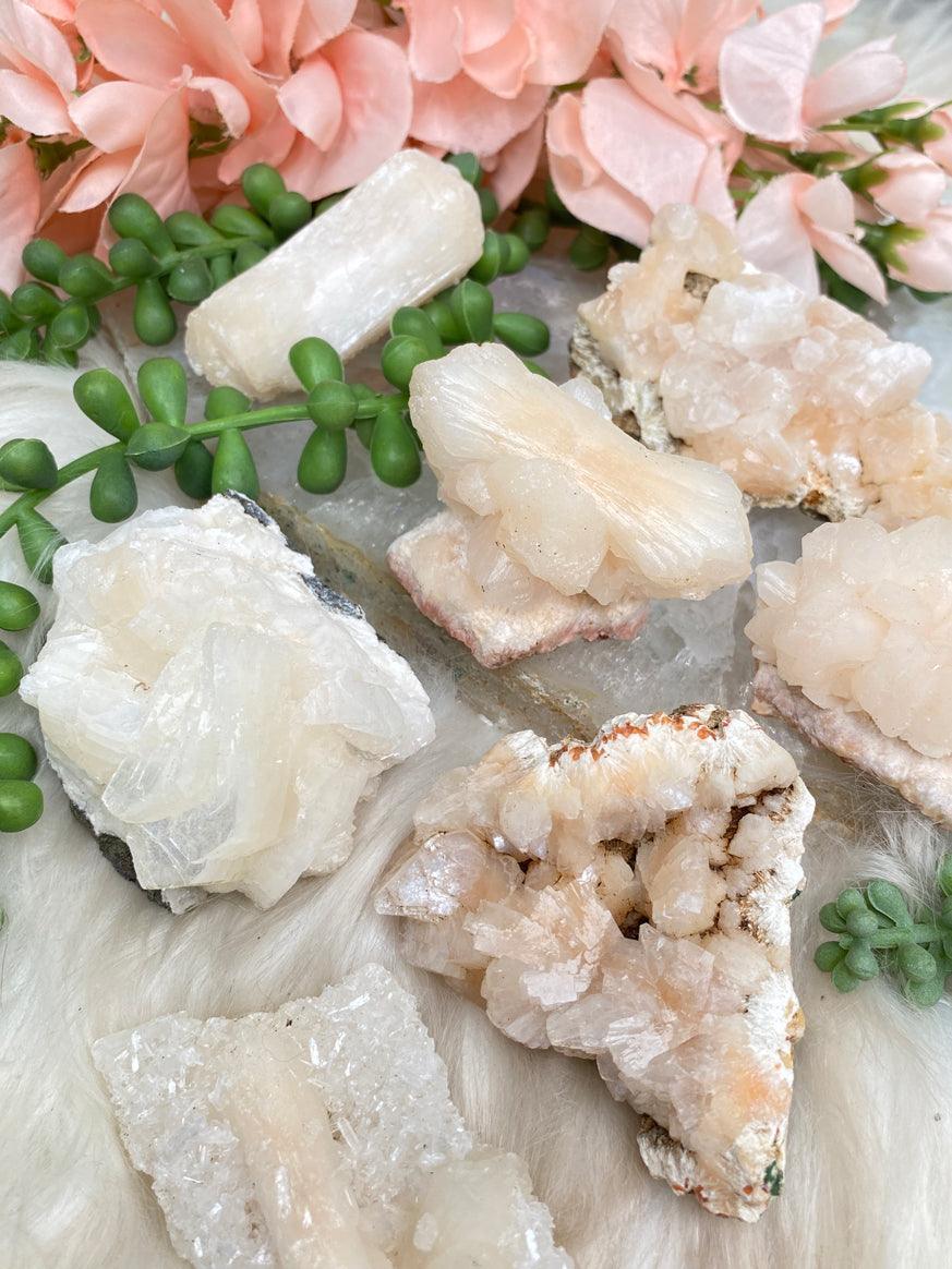 small-stilbite-heulandite