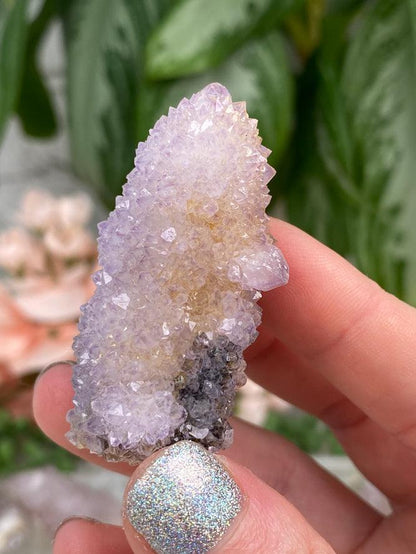 spirit-quartz-point-with-black