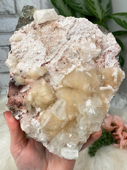 stilbite-apophyllite-mordenite