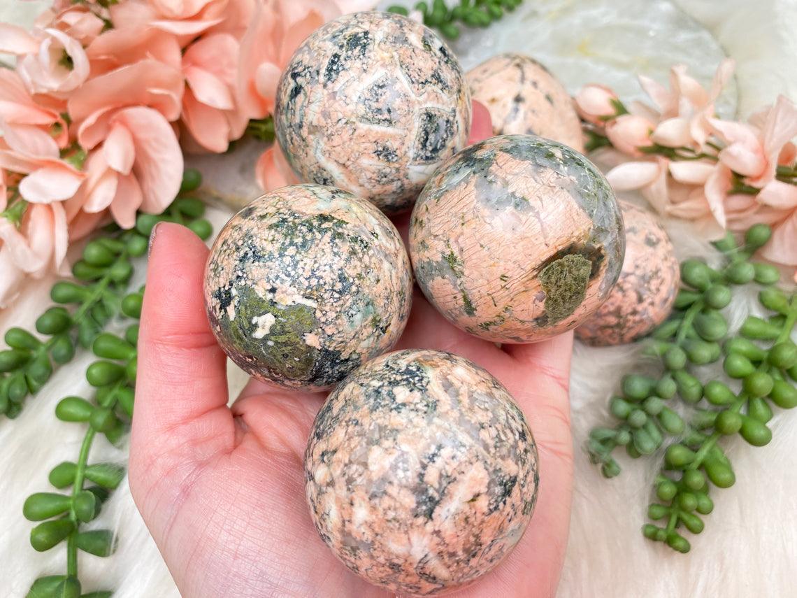 unakite-jasper-spheres